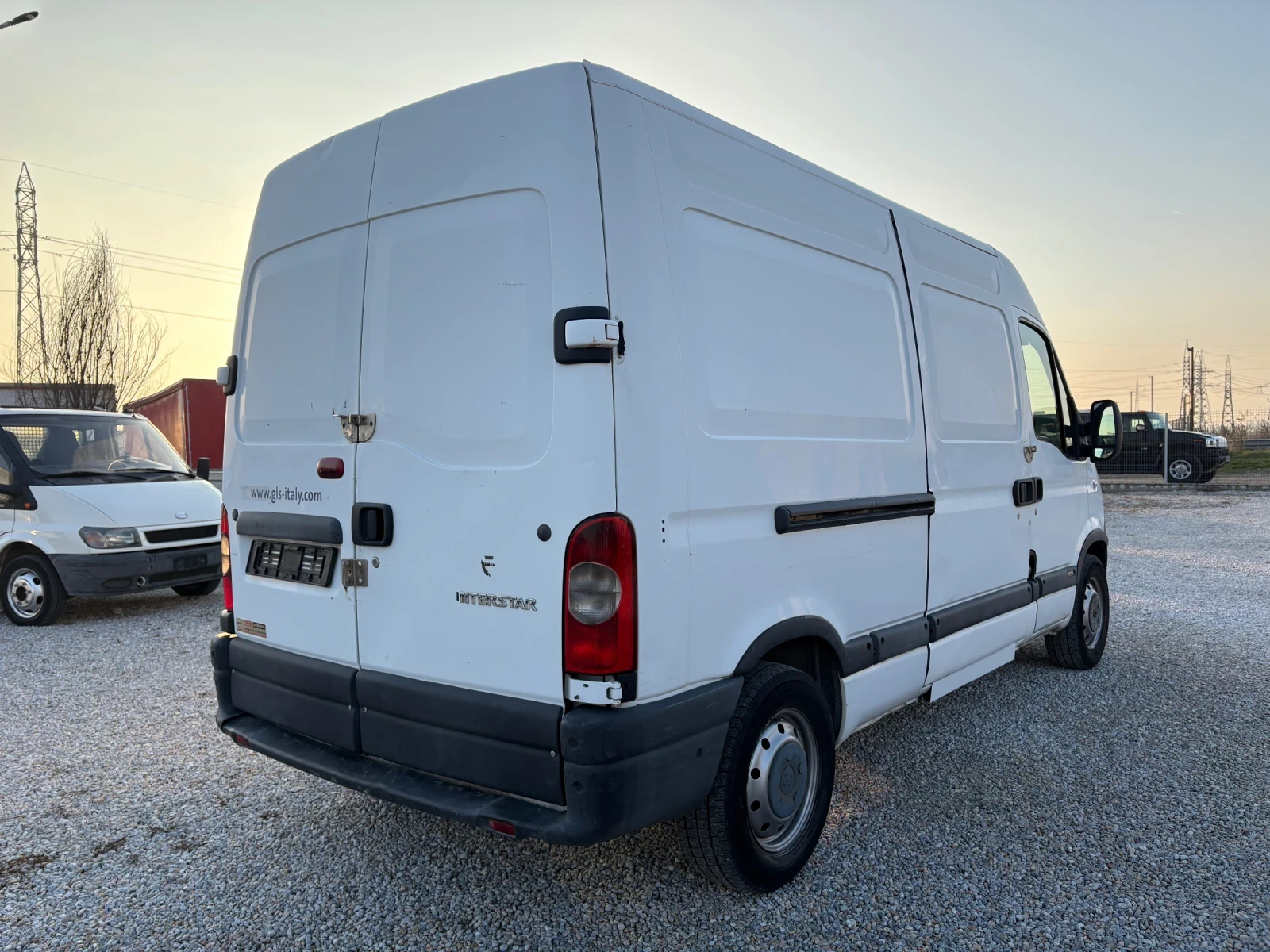 Renault Master Nisan interstar - изображение 5