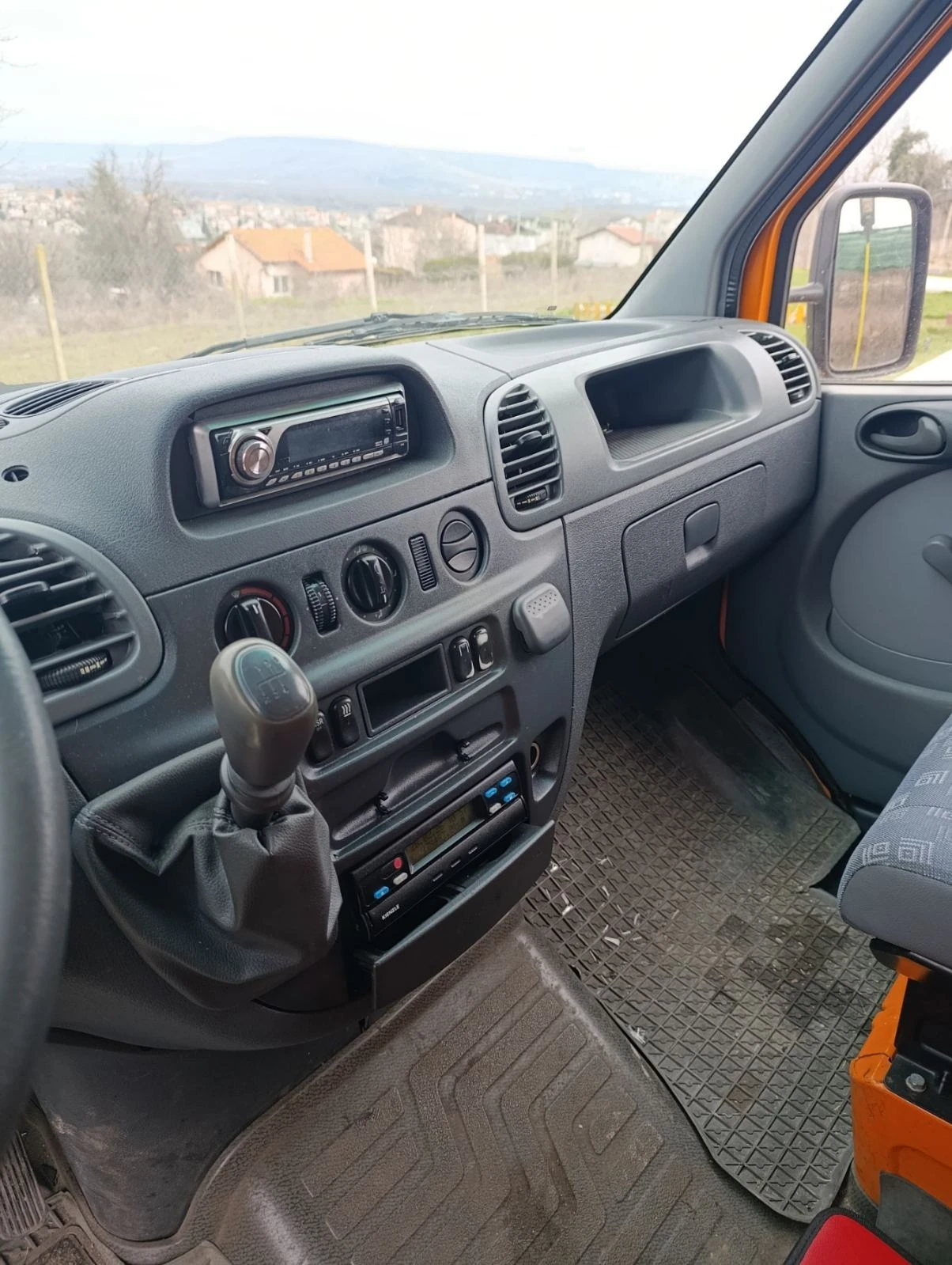 Mercedes-Benz Sprinter 311 едностранен самосвал, снимка 14 - Бусове и автобуси - 54497835