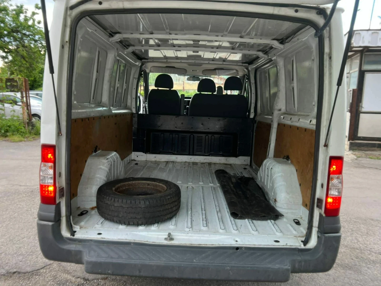 Ford Transit 2.2 дизел 2008г. , снимка 9 - Бусове и автобуси - 54825787