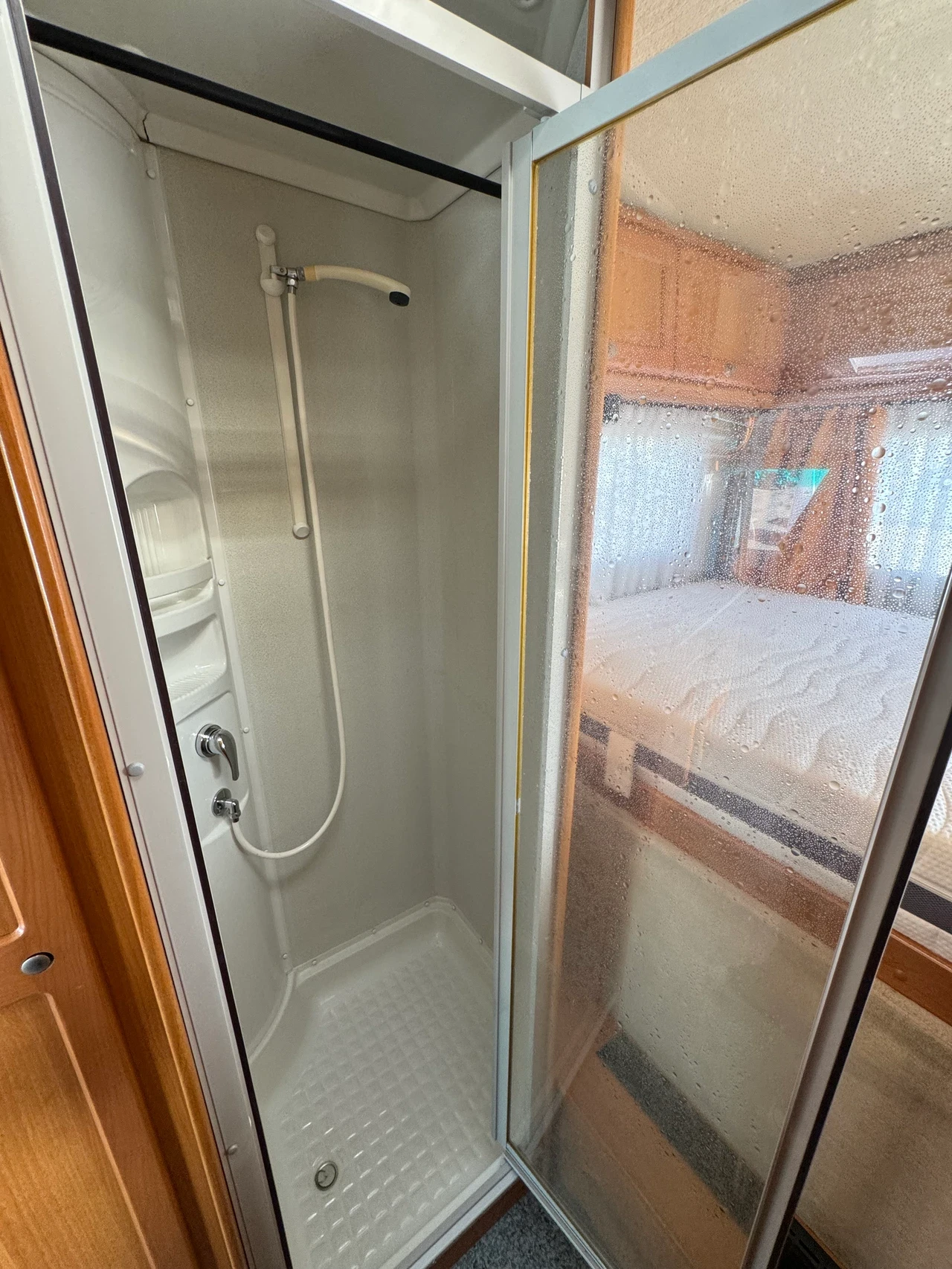 Кемпер Niesmann Bischoff 6700i - изображение 10