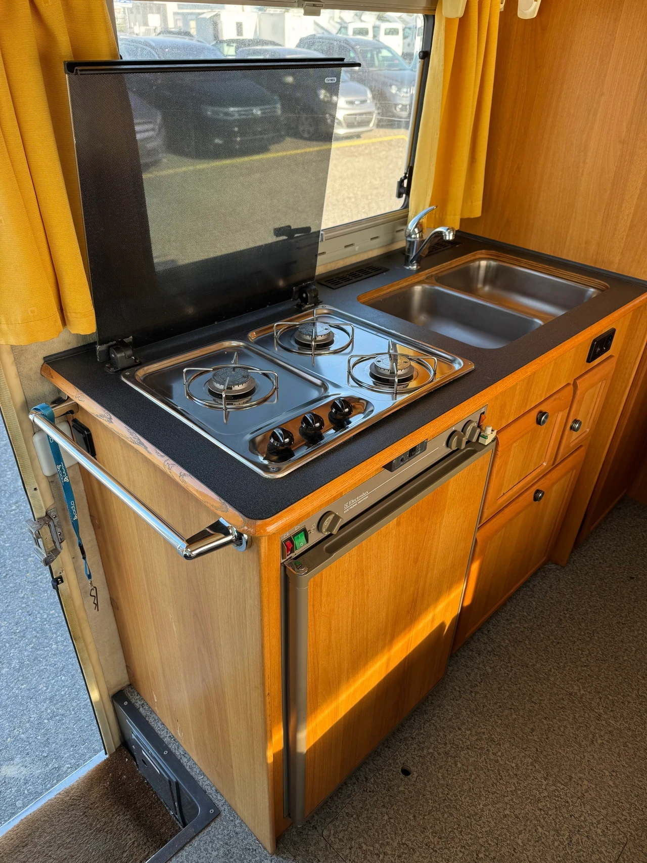 Кемпер Niesmann Bischoff 6700i - изображение 6