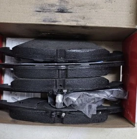 Спирачки за Mercedes E350 cupe (C207), снимка 4