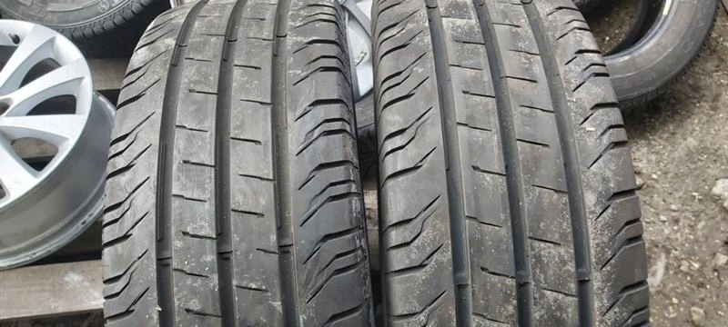 Гуми Летни 225/65R16, снимка 1 - Гуми и джанти - 32211625