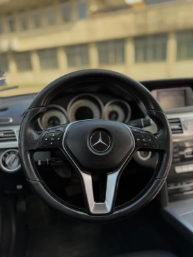 Mercedes-Benz E 220, снимка 12