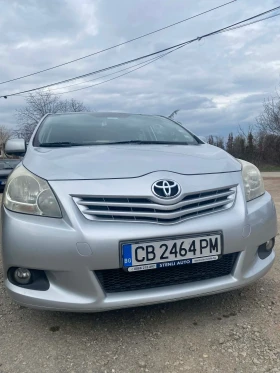 Toyota Verso D-4D 2.0, снимка 1