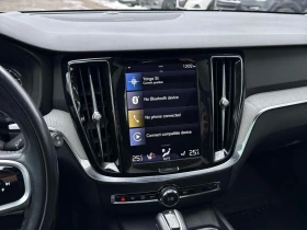 Volvo V60 Cross Country  T5 AWD / CARFAX/360/Harmon Kardon/DIS/NAVI/PANO, снимка 9