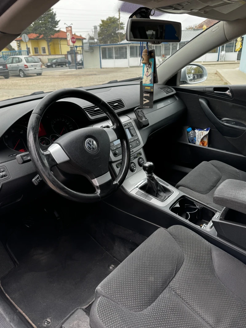 VW Passat TDI, снимка 9 - Автомобили и джипове - 48005402