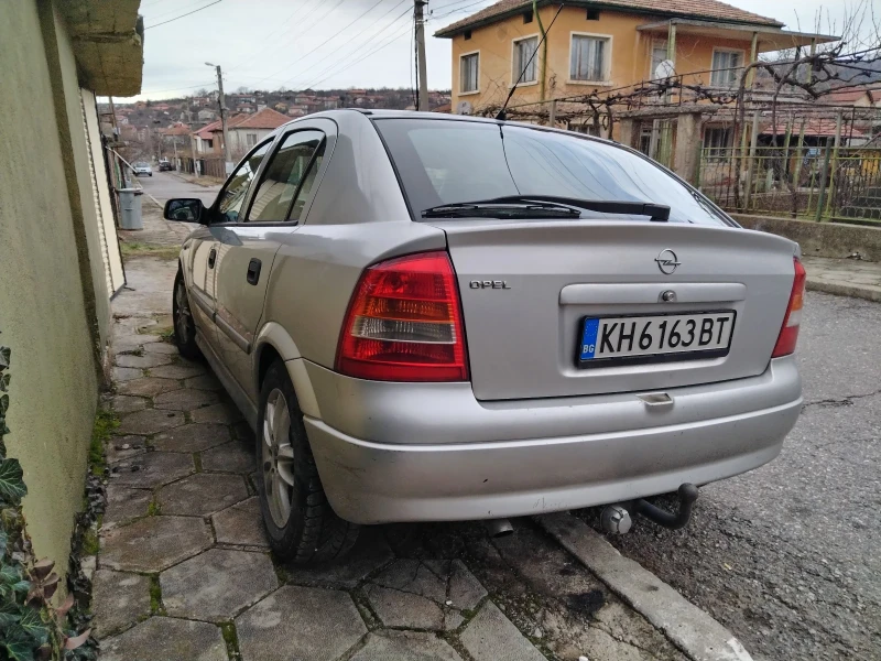 Opel Astra 2.0d 101 konq, снимка 2 - Автомобили и джипове - 49587137