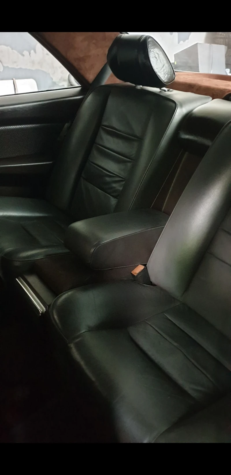 Mercedes-Benz 560, снимка 6 - Автомобили и джипове - 50664169