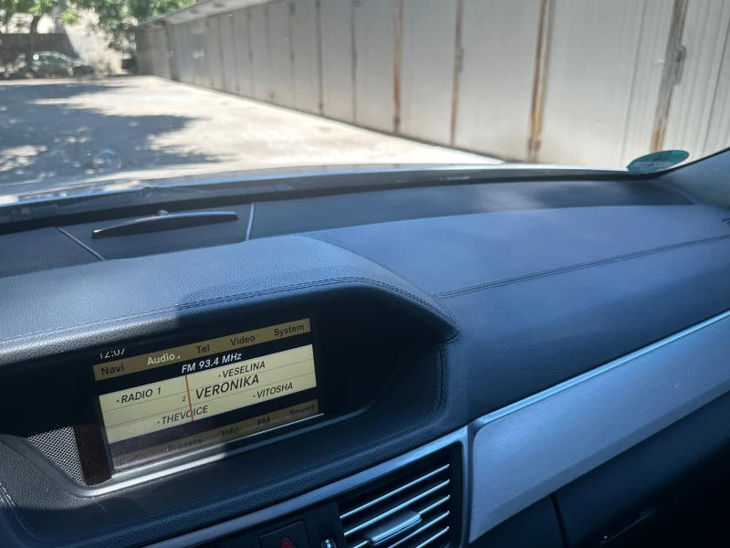 Mercedes-Benz E 350 W212, снимка 15 - Автомобили и джипове - 52066467