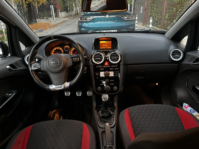 Opel Corsa GSI, снимка 4 - Автомобили и джипове - 52267032
