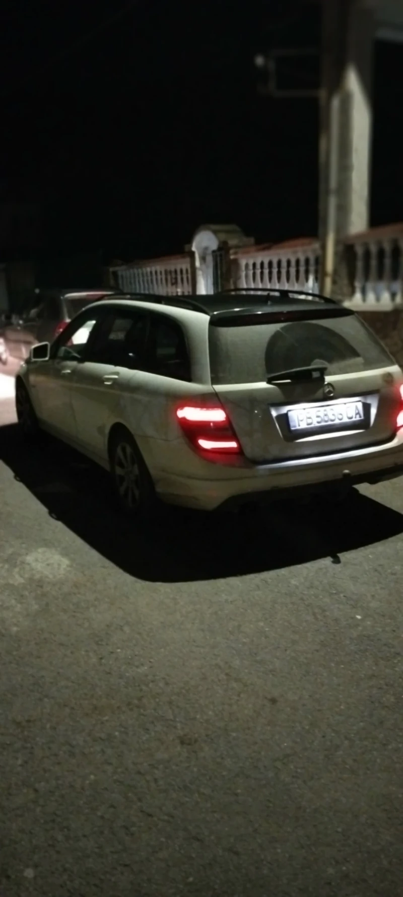 Mercedes-Benz 200, снимка 4 - Автомобили и джипове - 52296306