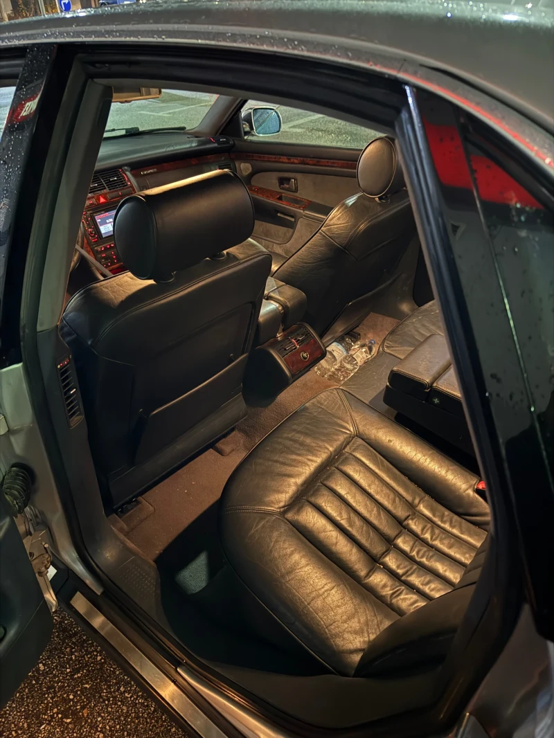 Audi A8 D2-FACE-4.2-ГАЗ-Бартер, снимка 9 - Автомобили и джипове - 52347155