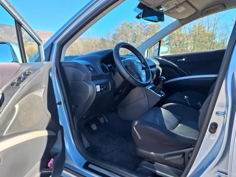 Toyota Corolla verso, снимка 10 - Автомобили и джипове - 52542602