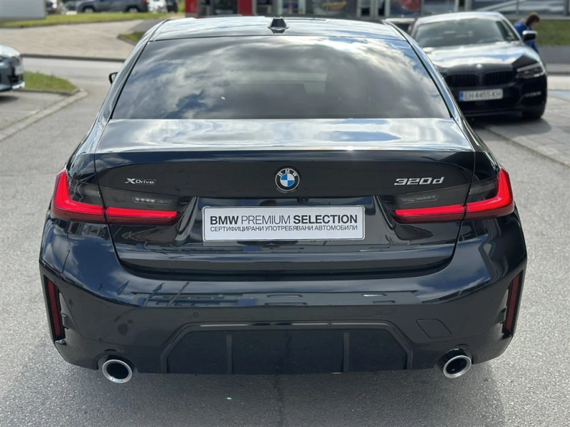 BMW 320 xDrive, снимка 16 - Автомобили и джипове - 52874052