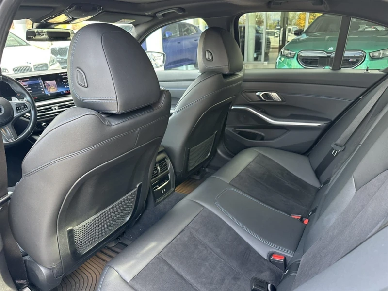 BMW 320 xDrive, снимка 9 - Автомобили и джипове - 52874052