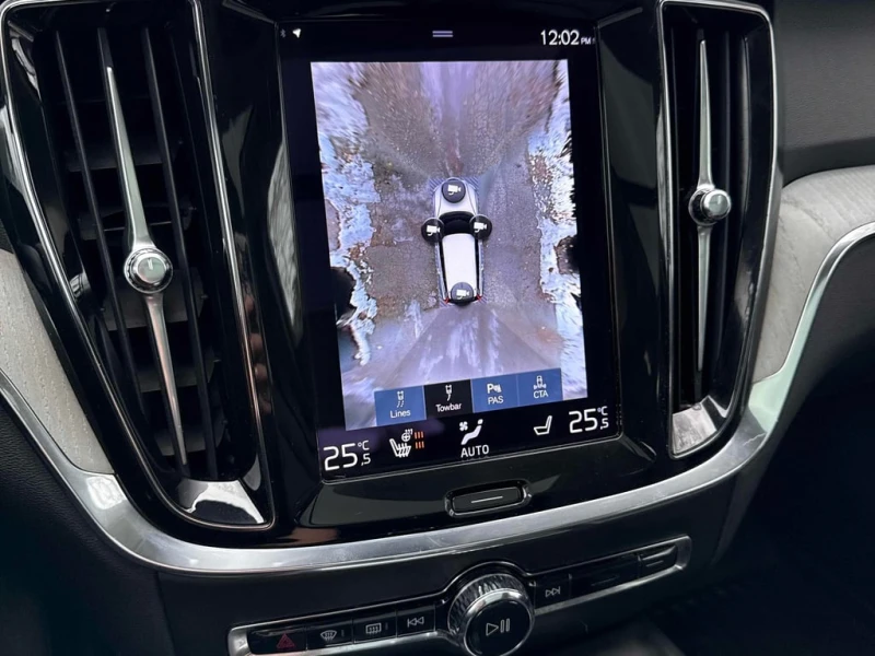 Volvo V60 Cross Country  T5 AWD / CARFAX/360/Harmon Kardon/DIS/NAVI/PANO, снимка 15 - Автомобили и джипове - 53361706