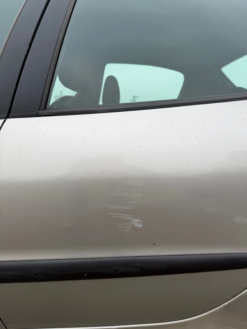 Peugeot 206 1.4 hdi, снимка 9 - Автомобили и джипове - 53500480