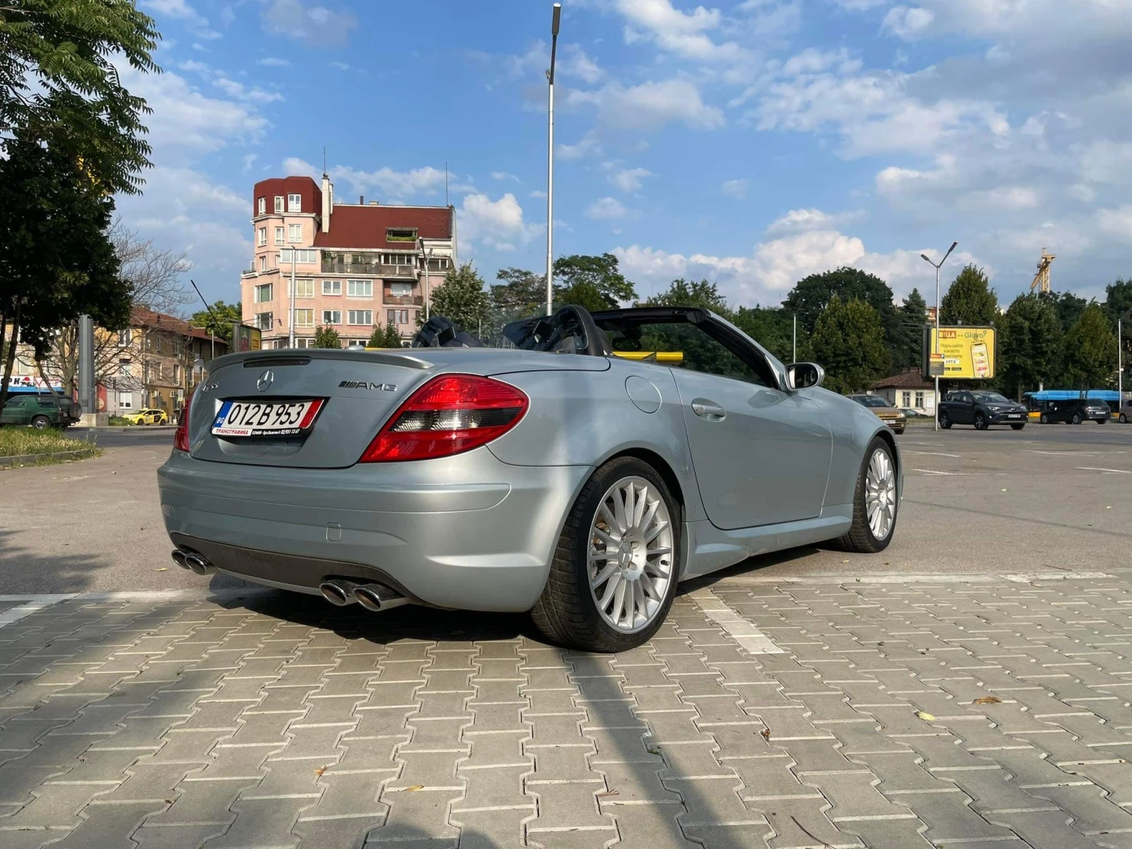 Mercedes-Benz SLK 55 AMG  - изображение 4