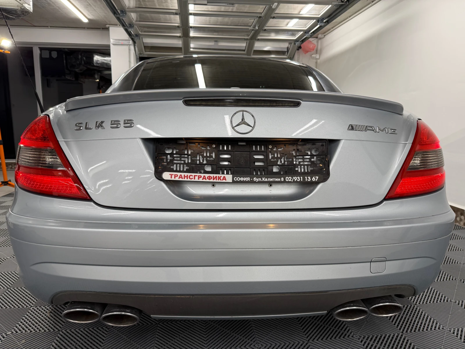 Mercedes-Benz SLK 55 AMG  - изображение 5