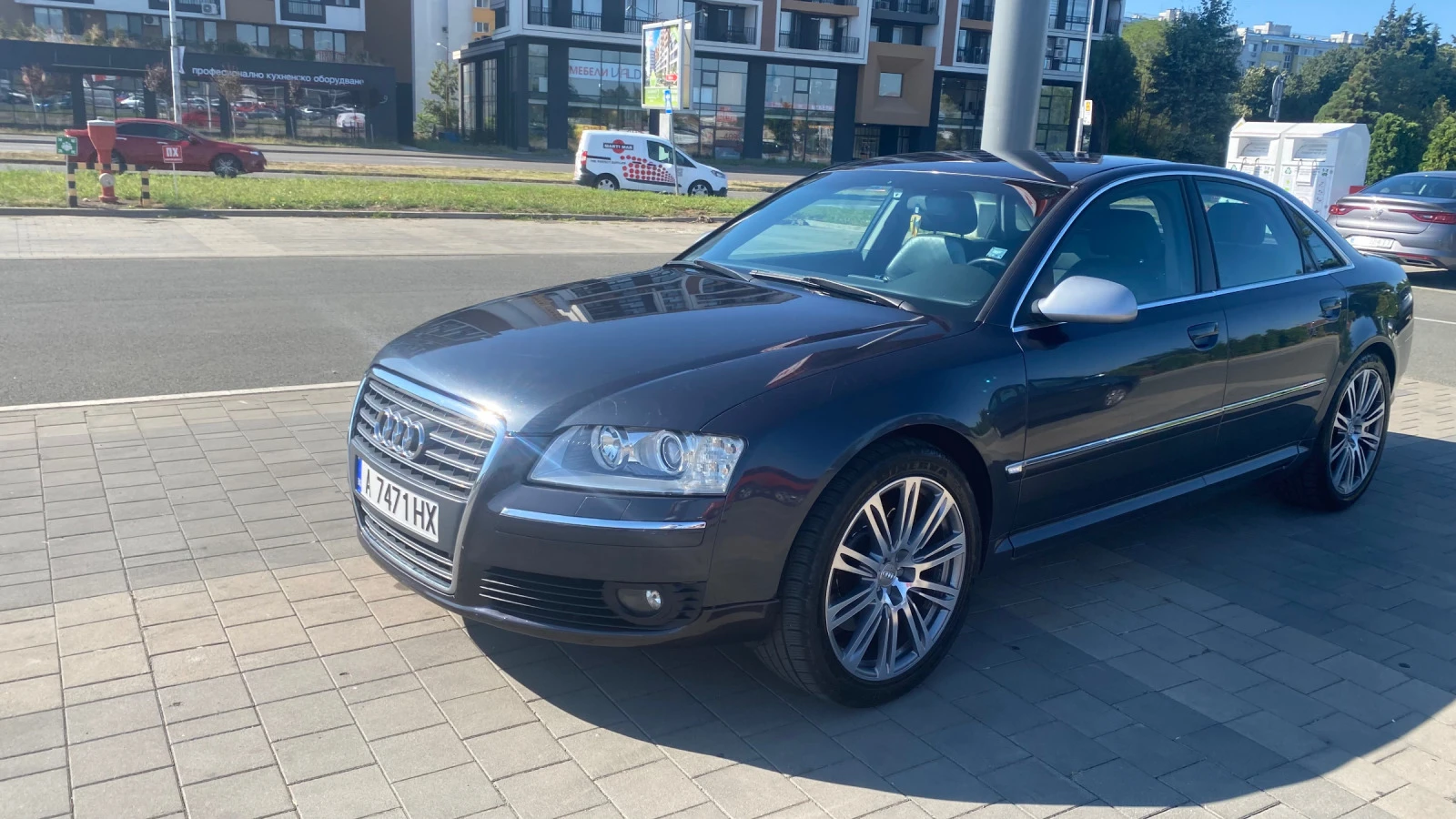 Audi A8 4.2tdi 326к.с quattro  - изображение 2