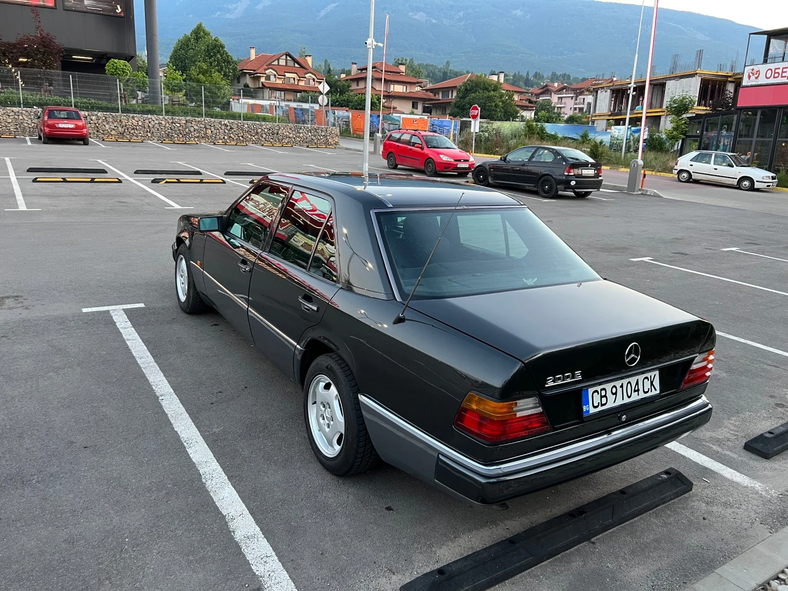 Mercedes-Benz 124 200 E - изображение 3