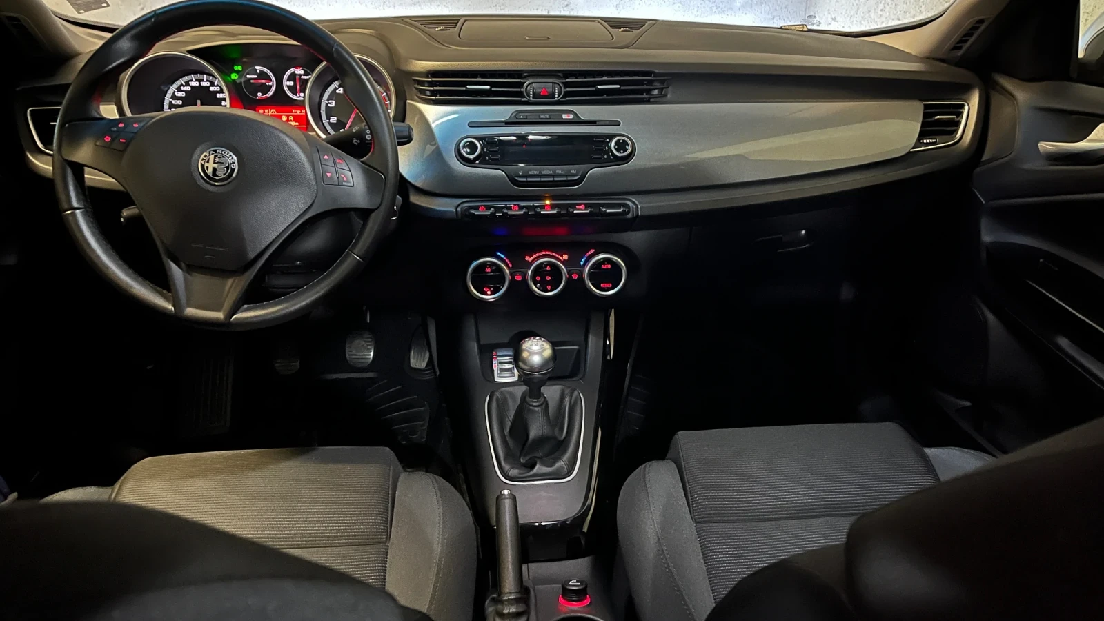 Alfa Romeo Giulietta  - изображение 9