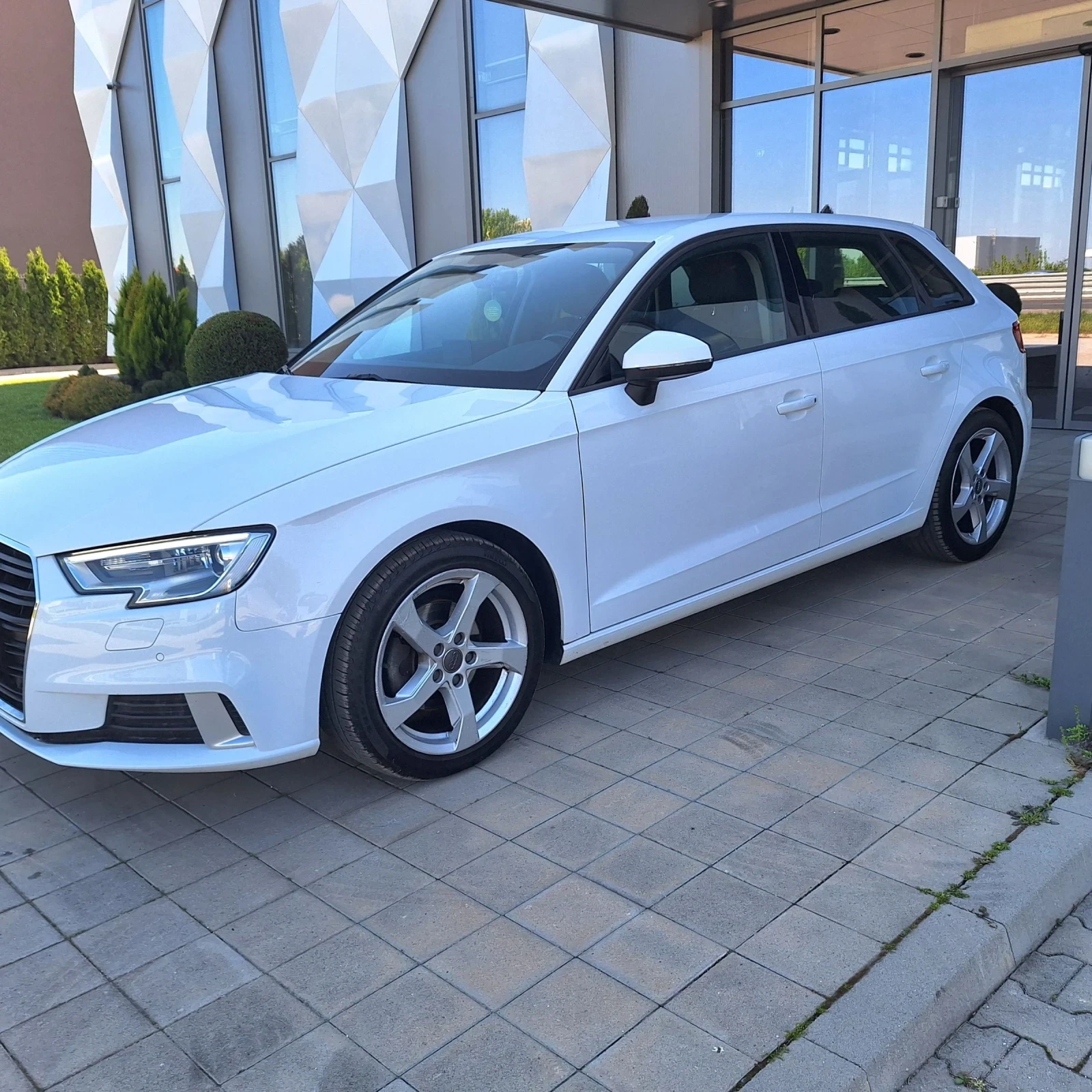 Audi A3 16tdi - изображение 2