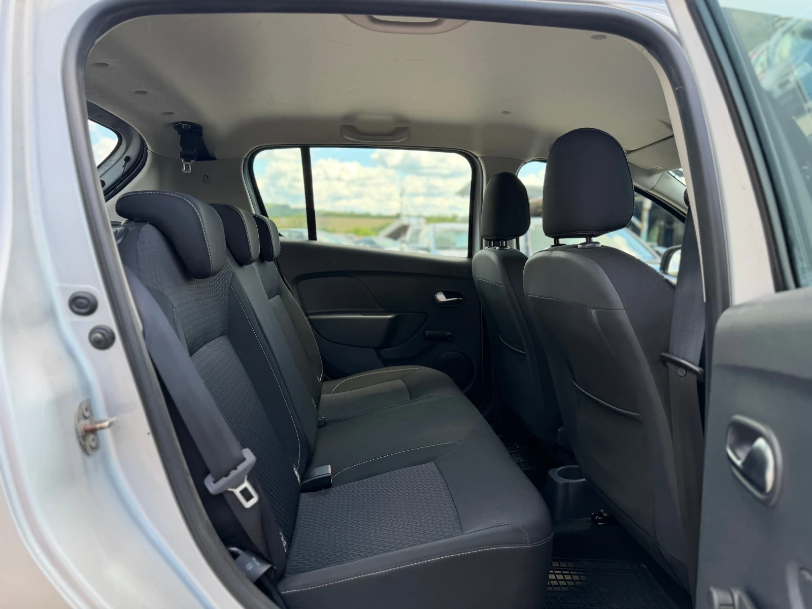 Dacia Sandero 1.0i FACE  | Mobile.bg � ����������� 12