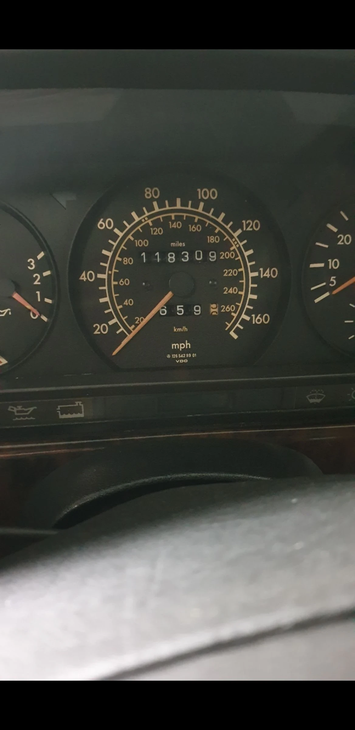 Mercedes-Benz 560 | Mobile.bg   11