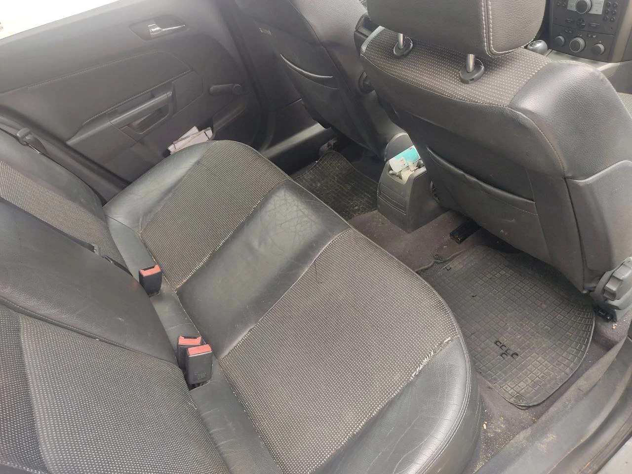 Opel Astra 1.9 CDTI + Cosmo - изображение 8