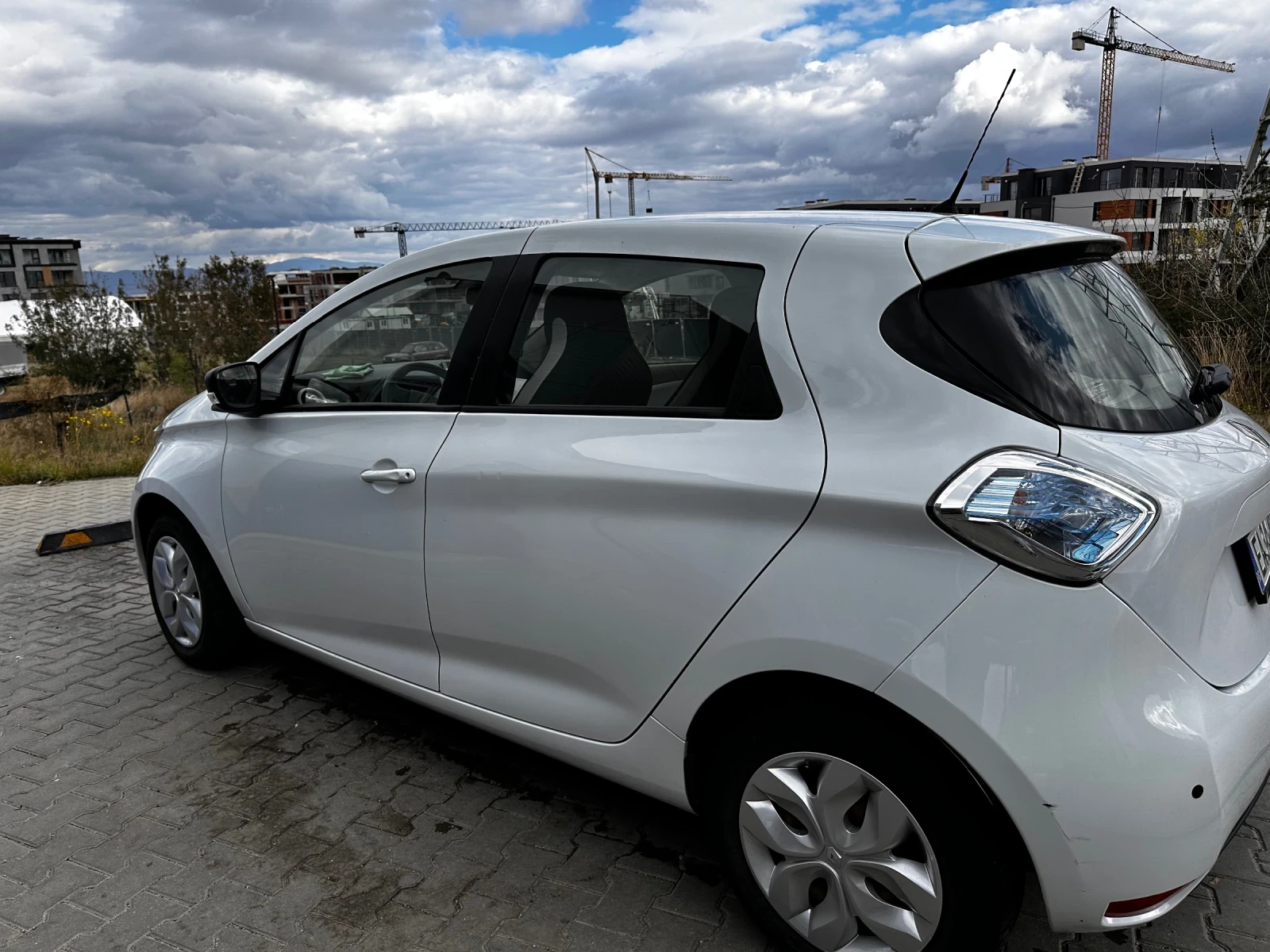 Renault Zoe  - изображение 4