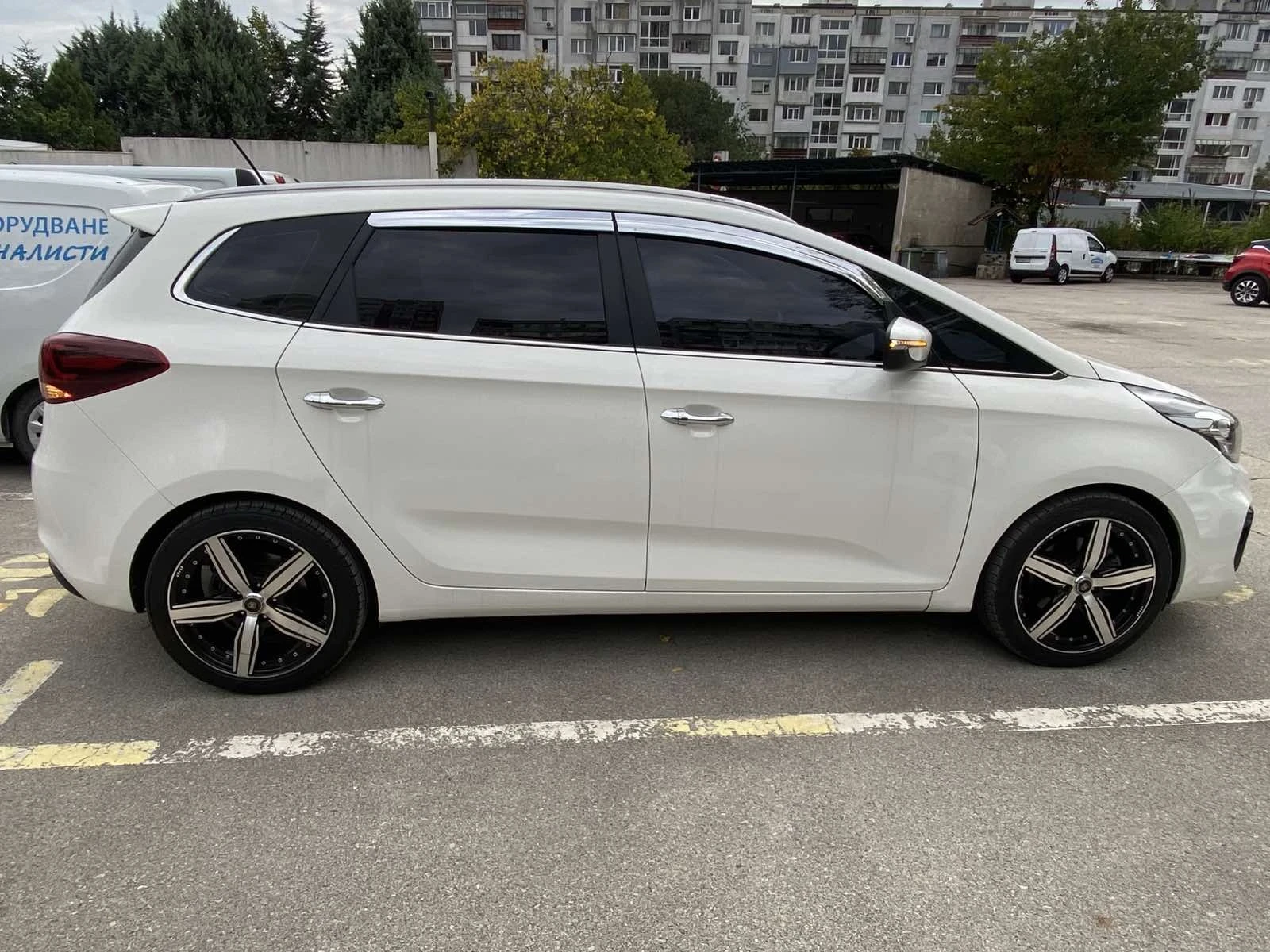 Kia Carens TOP Екстри Реален пробег и готов техно тест!!! - изображение 4