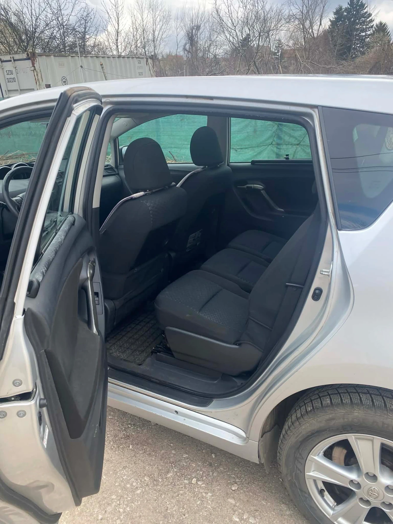 Toyota Verso D-4D 2.0 | Mobile.bg � ����������� 8