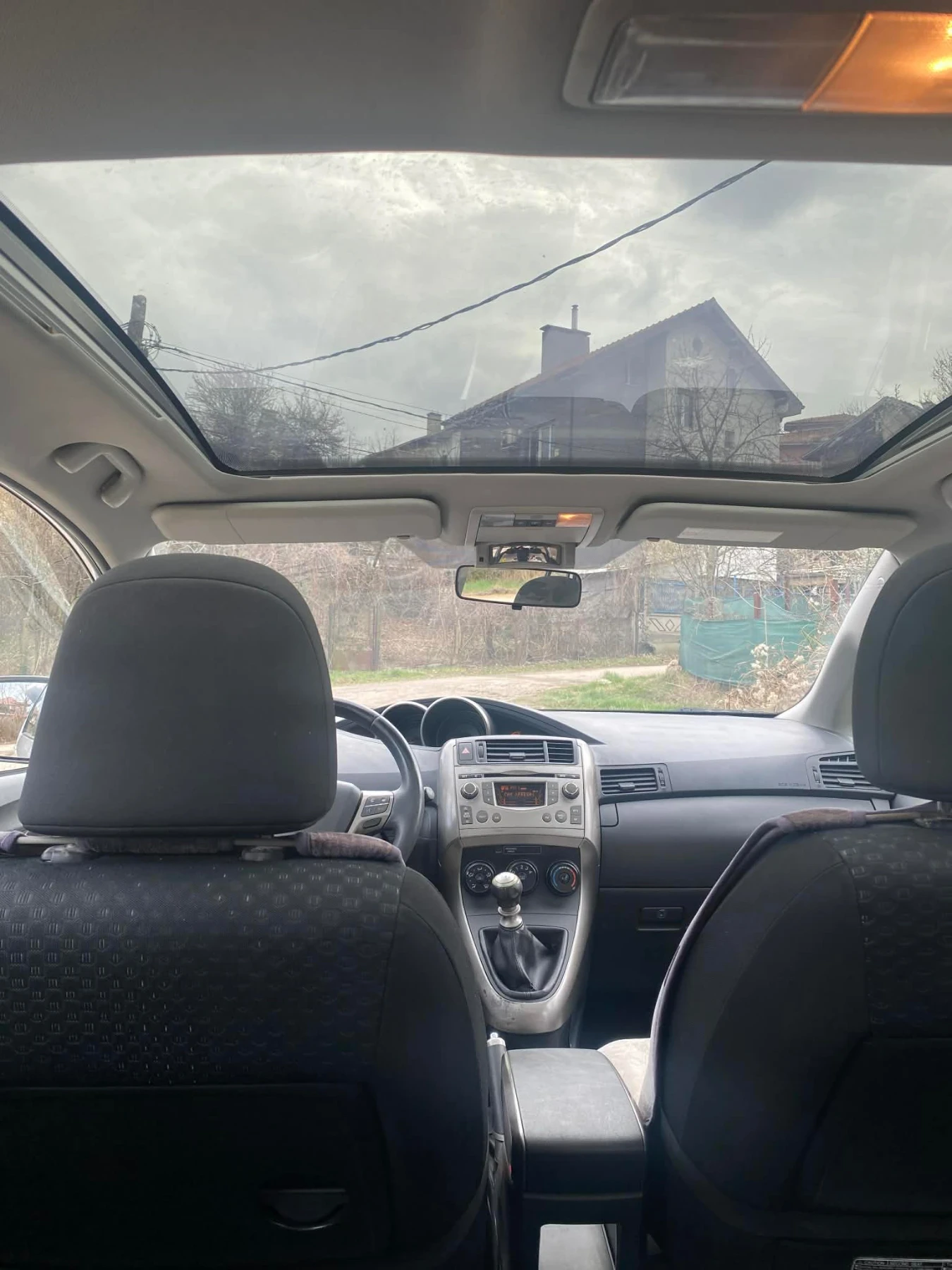 Toyota Verso D-4D 2.0 | Mobile.bg � ����������� 13