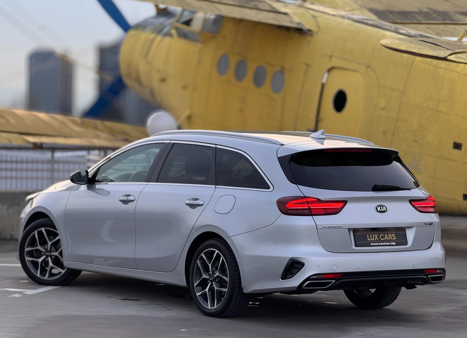 Kia Ceed - GT-line-FULL-Keyless-Digital cockpit-JBL-Led - | Mobile.bg   4