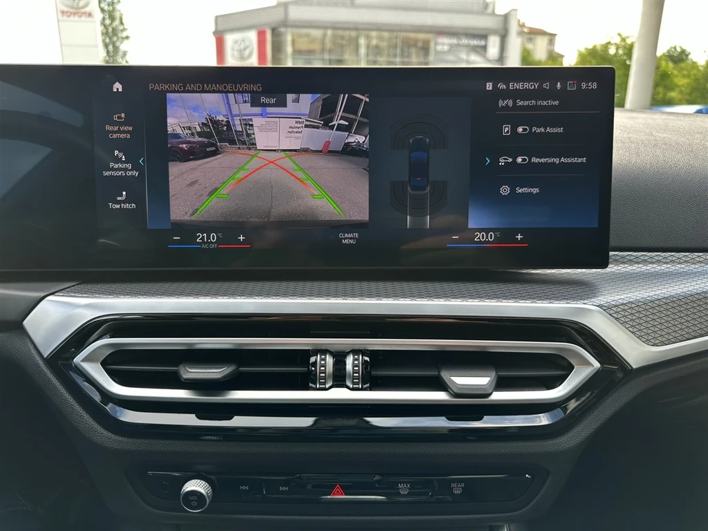 BMW 320 xDrive, снимка 11 - Автомобили и джипове - 52874052