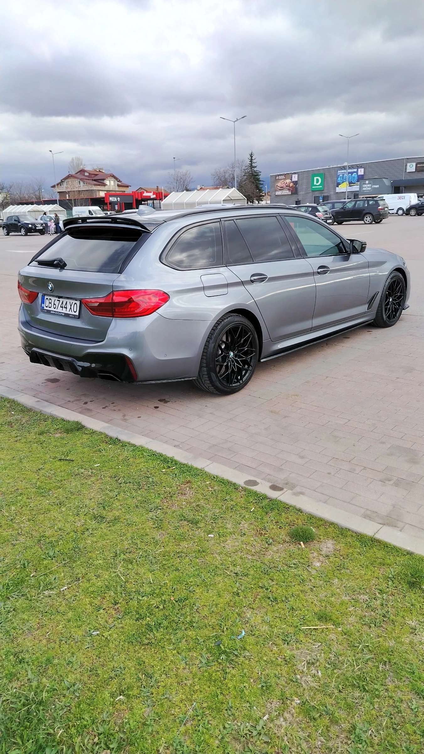 BMW 530 M-SPORT, снимка 7 - Автомобили и джипове - 53936555