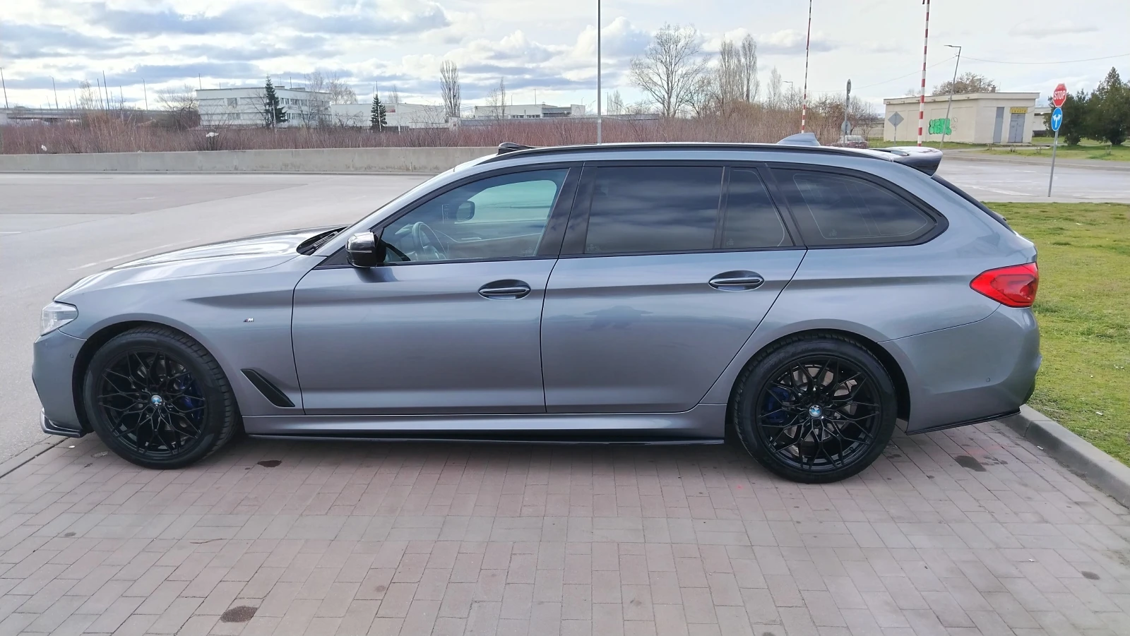 BMW 530 M-SPORT, снимка 9 - Автомобили и джипове - 53936555