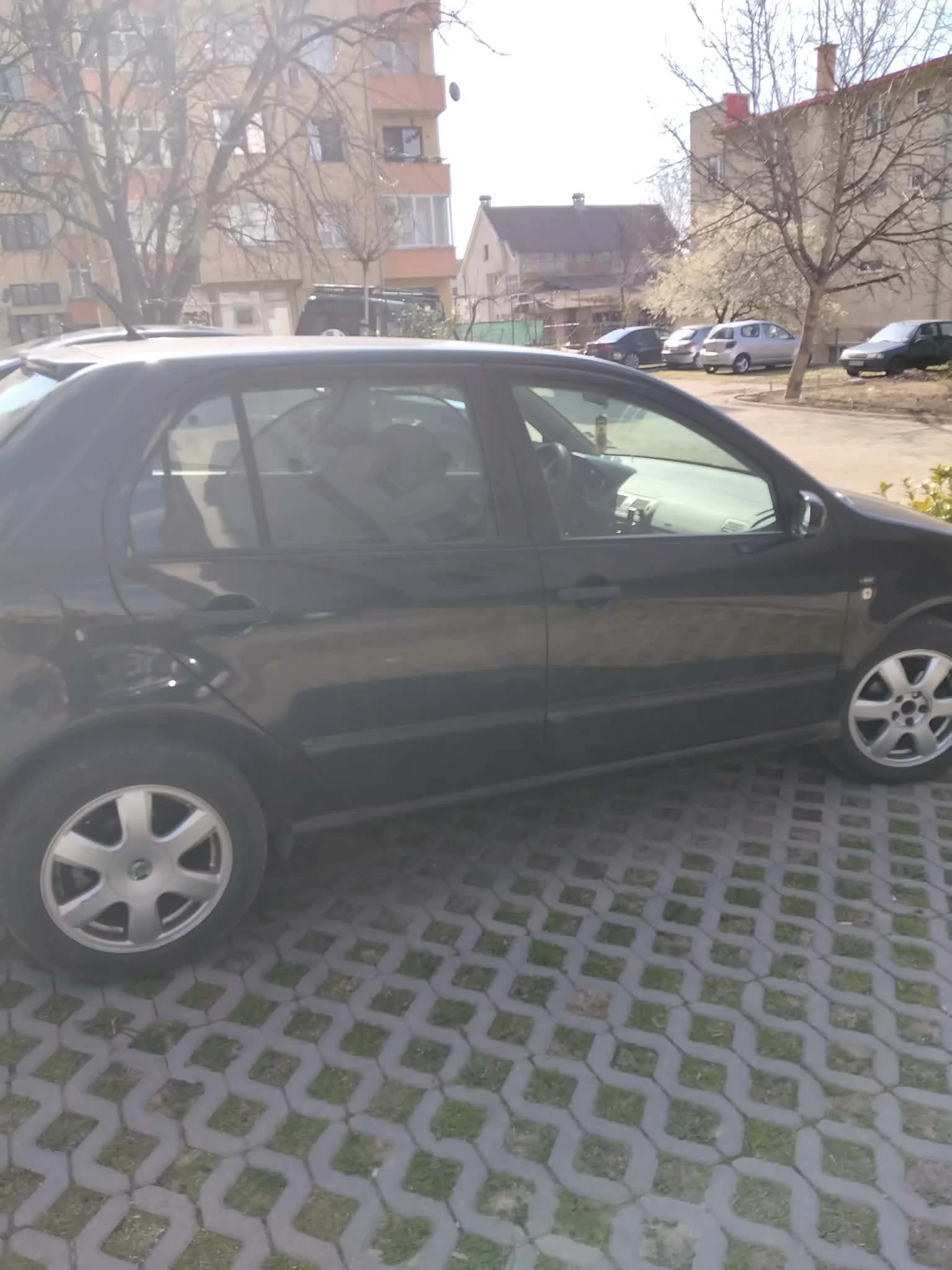 Skoda Fabia, снимка 3 - Автомобили и джипове - 53970827