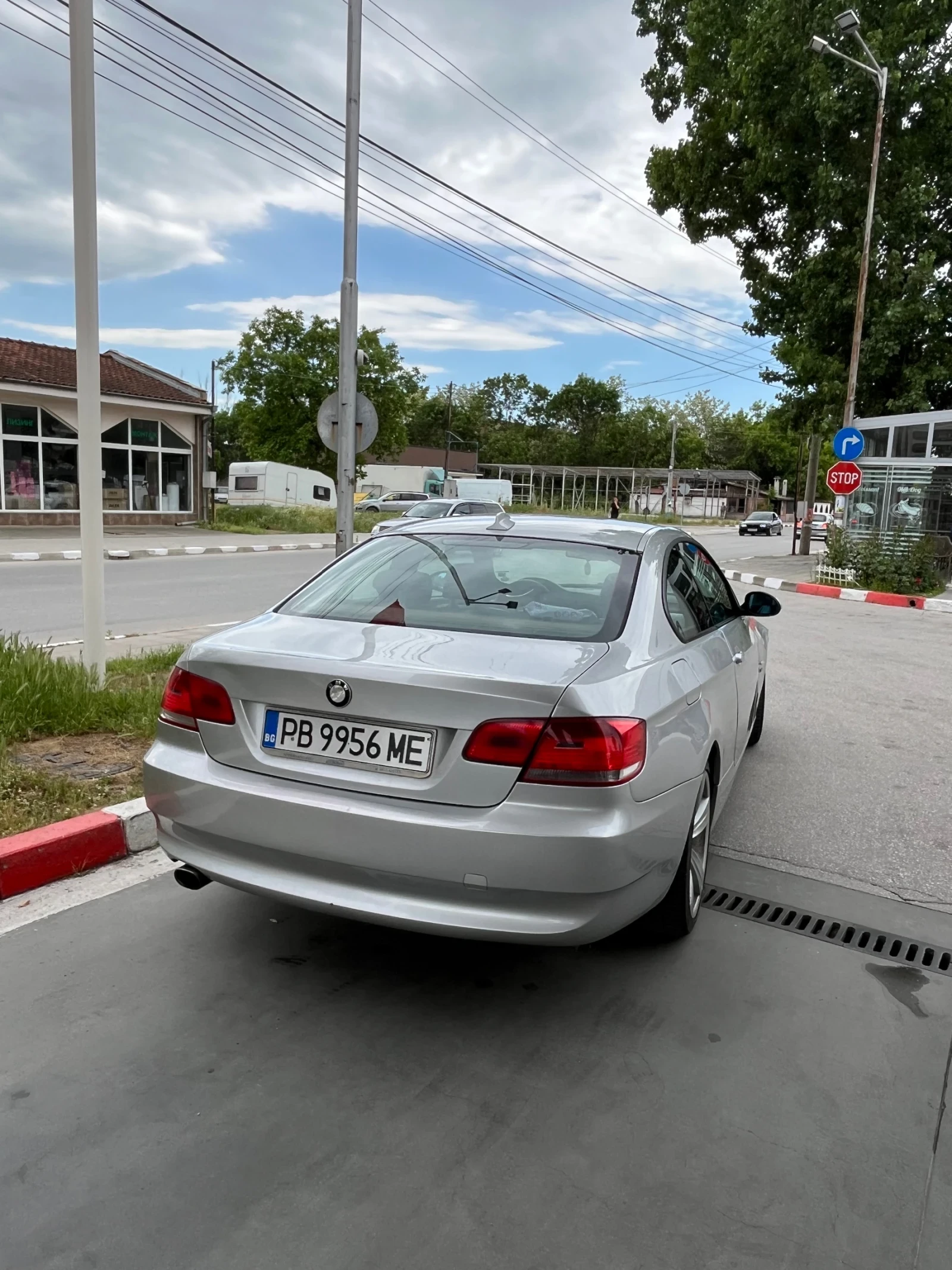BMW 320 Xd, снимка 3 - Автомобили и джипове - 54416178