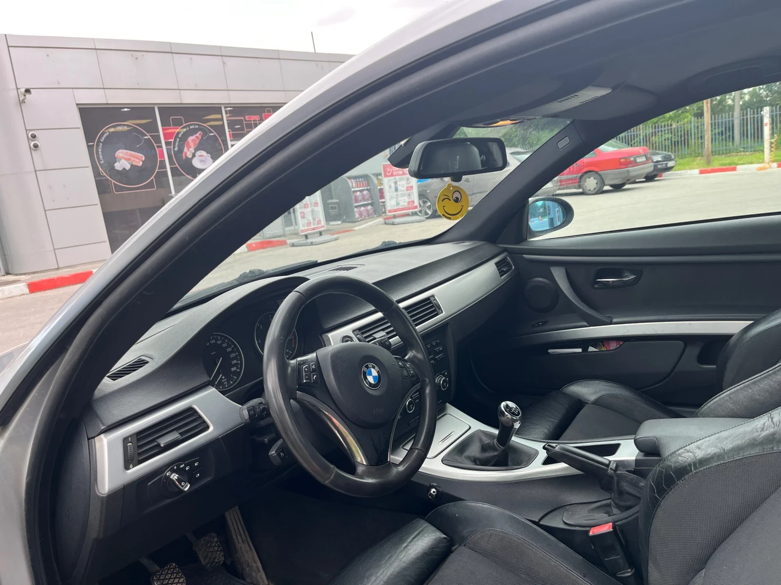 BMW 320 Xd, снимка 5 - Автомобили и джипове - 54416178
