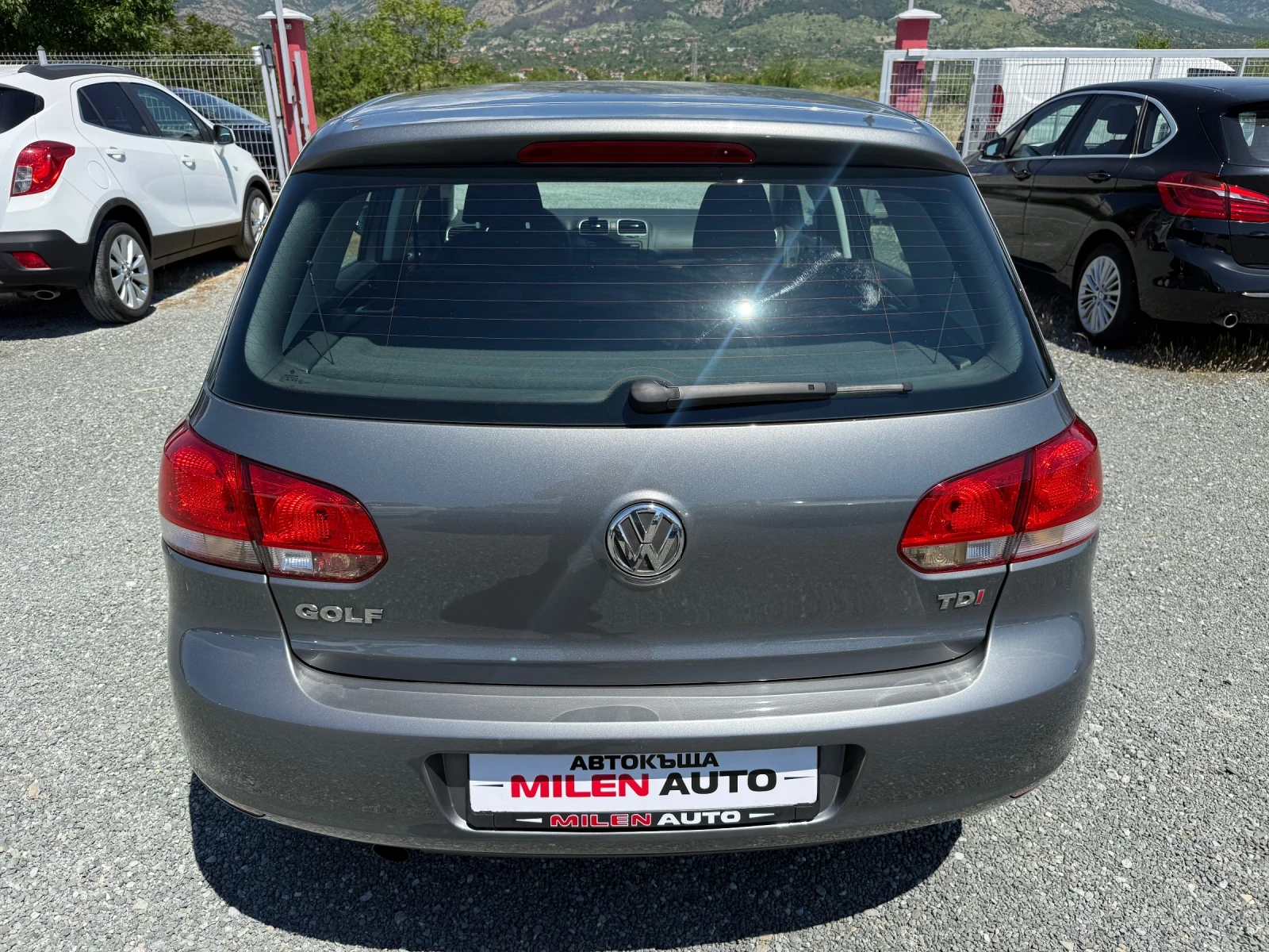 VW Golf (KATO НОВА), снимка 7 - Автомобили и джипове - 54650105