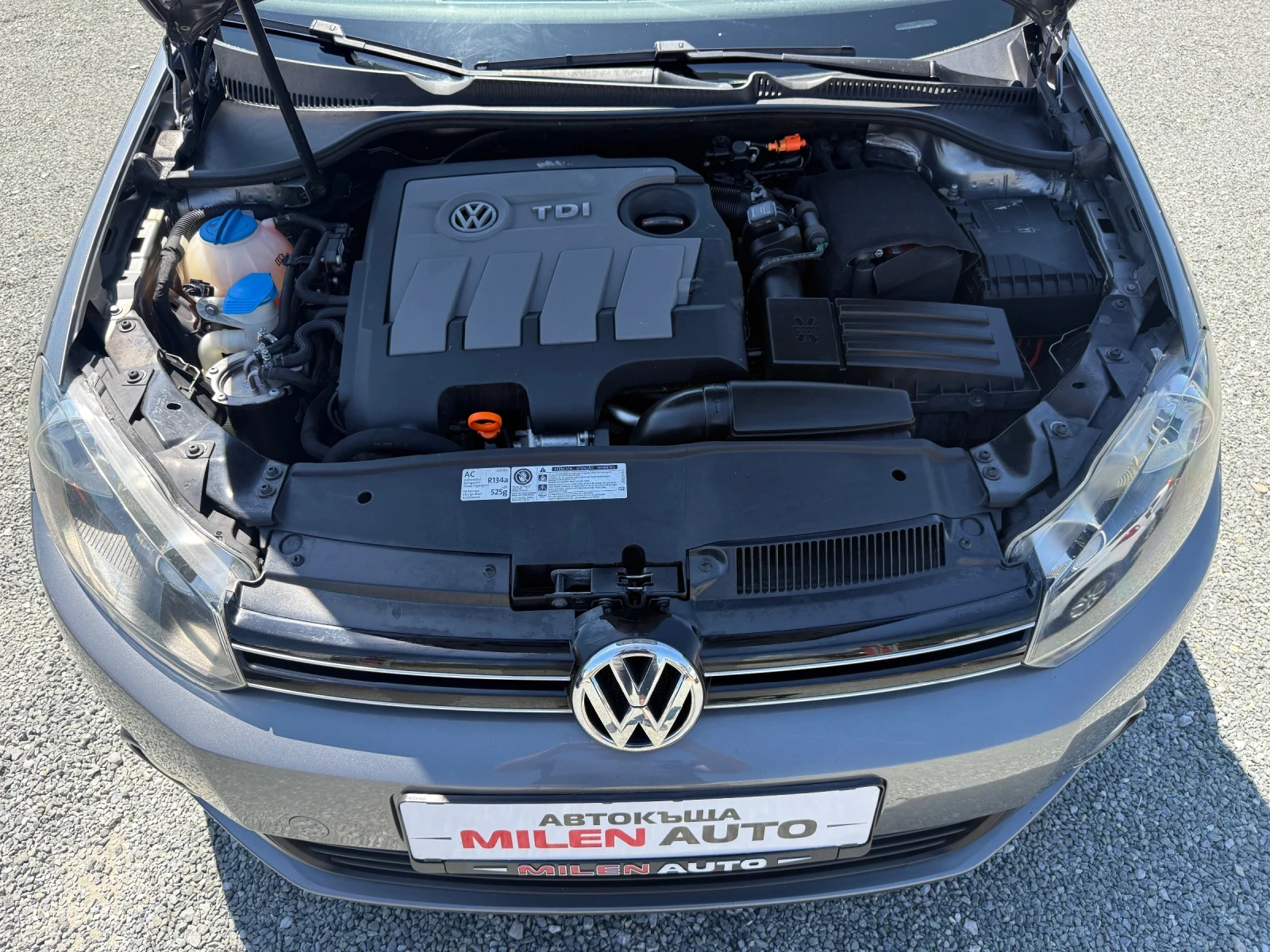 VW Golf (KATO НОВА), снимка 17 - Автомобили и джипове - 54650105