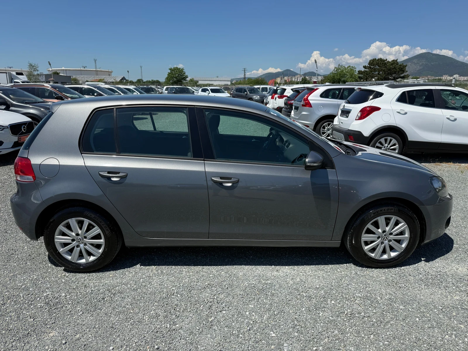 VW Golf (KATO НОВА), снимка 4 - Автомобили и джипове - 54650105