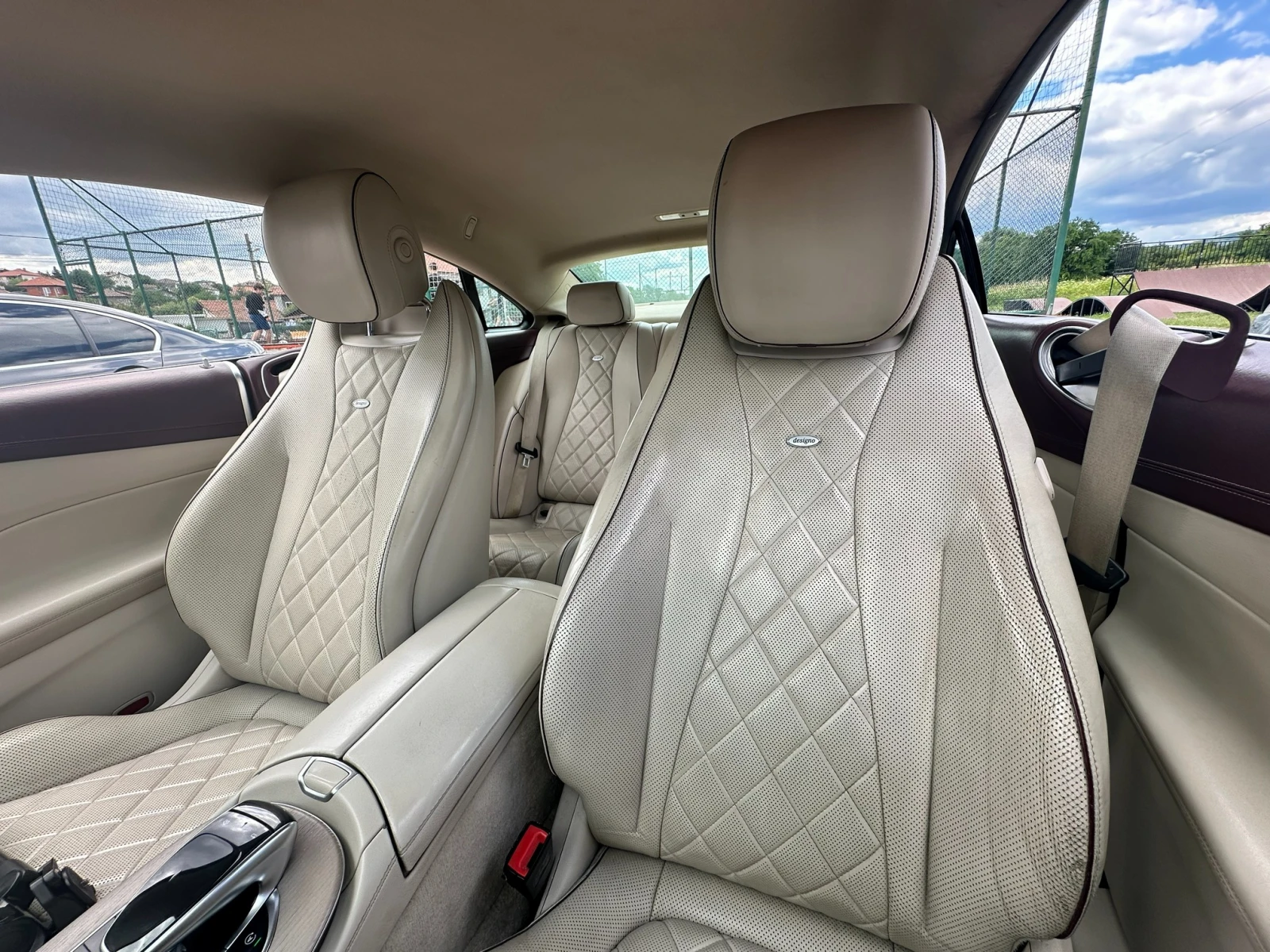 Mercedes-Benz E 220, снимка 16 - Автомобили и джипове - 54895071