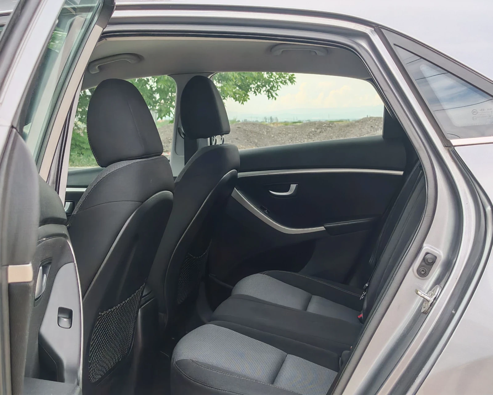 Hyundai I30 1.6 128 К.С. ДИЗЕЛ! , снимка 11 - Автомобили и джипове - 55015692
