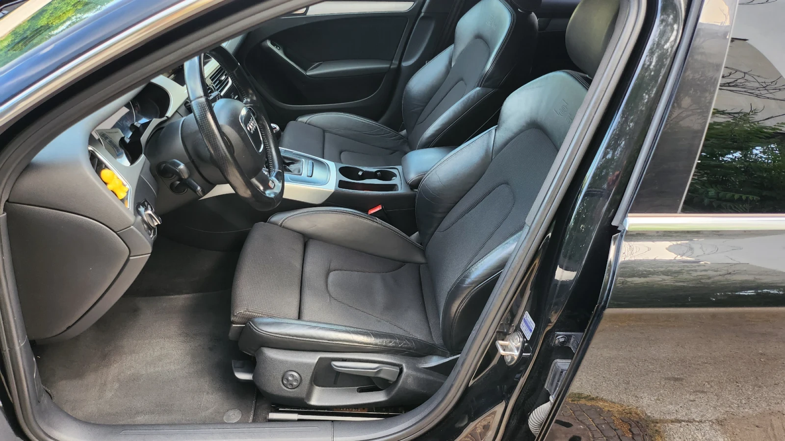 Audi A4 2.0TDI 143 К.С 3х S-line, снимка 9 - Автомобили и джипове - 55021398