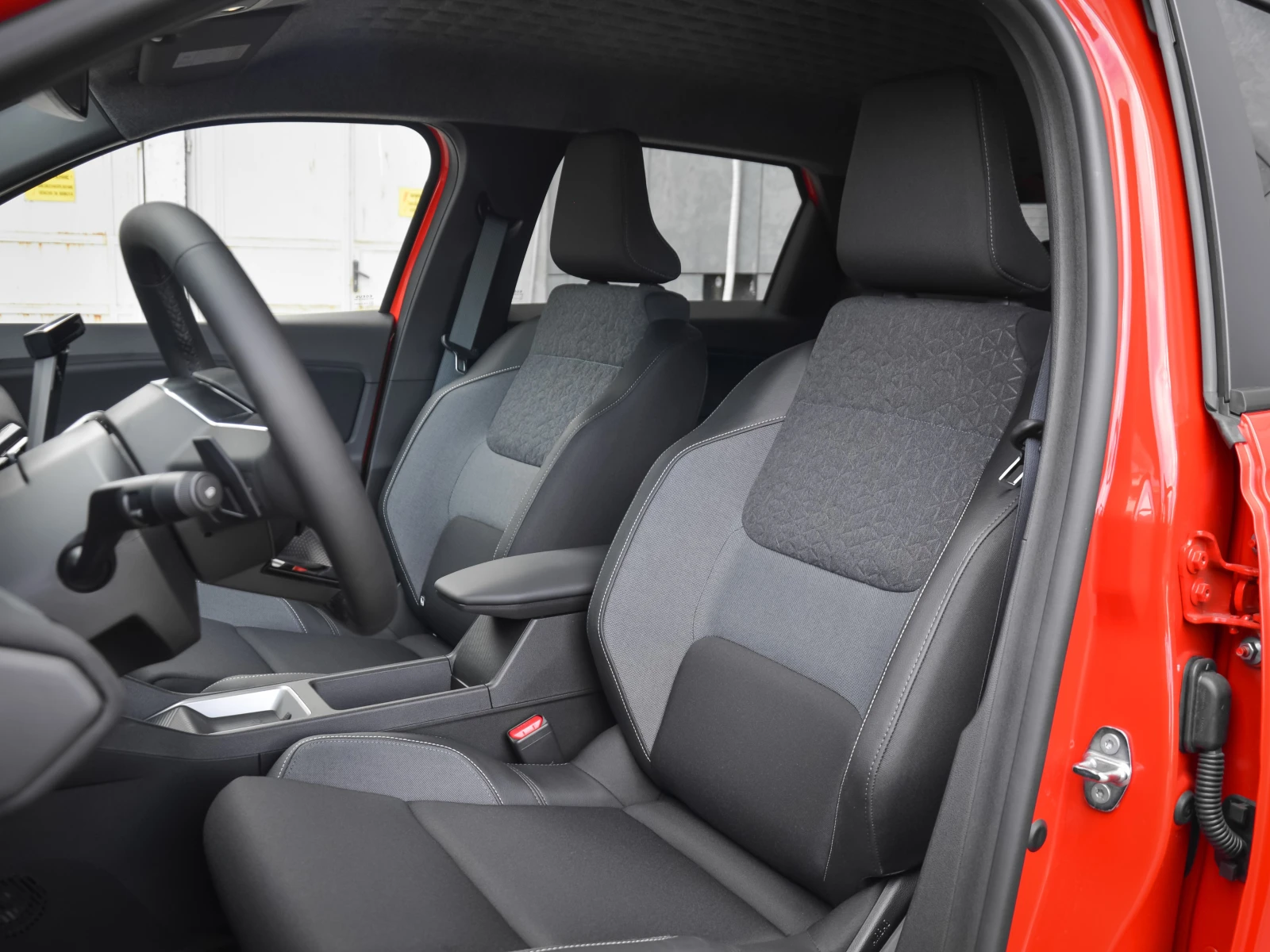 Nissan Micra Advance 52kW, снимка 9 - Автомобили и джипове - 55055283