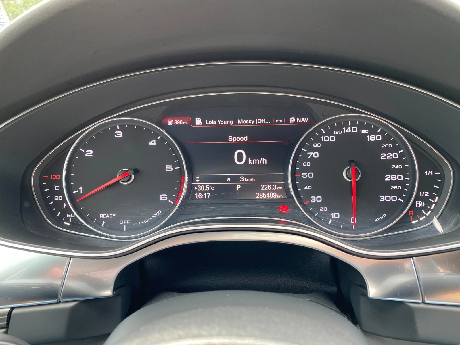 Audi A6 Avant Competition 3 x S-line, снимка 15 - Автомобили и джипове - 55465063